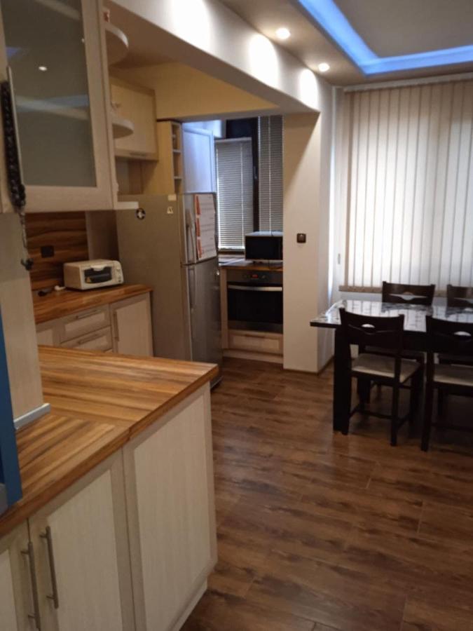 Джессика Апартмент Veliko Tarnovo Exterior foto